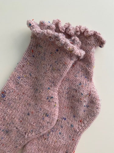 Ultra Easy Ruffle Socks