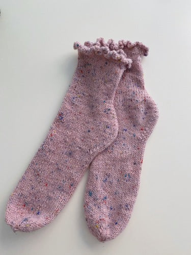 Ultra Easy Ruffle Socks
