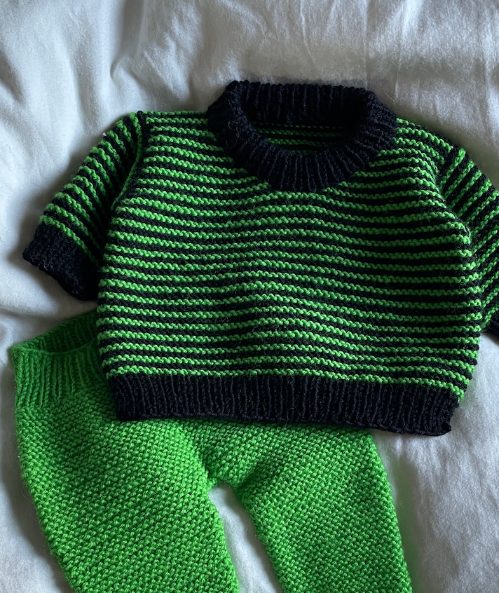 Ultra Easy Sweater Baby