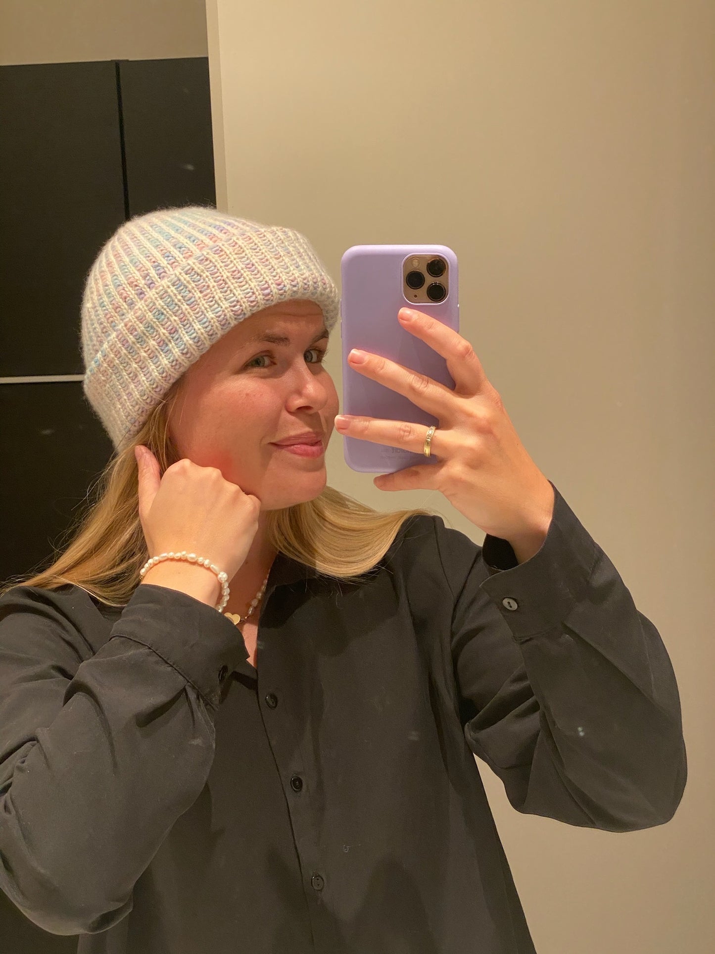 Easy Coloured Rib Hat