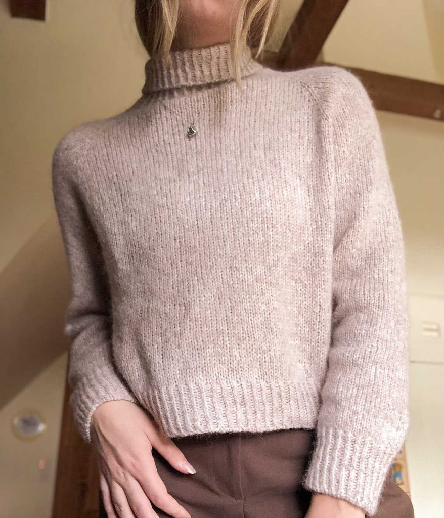 Ultra Easy Turtleneck Sweater (Fine Edition)