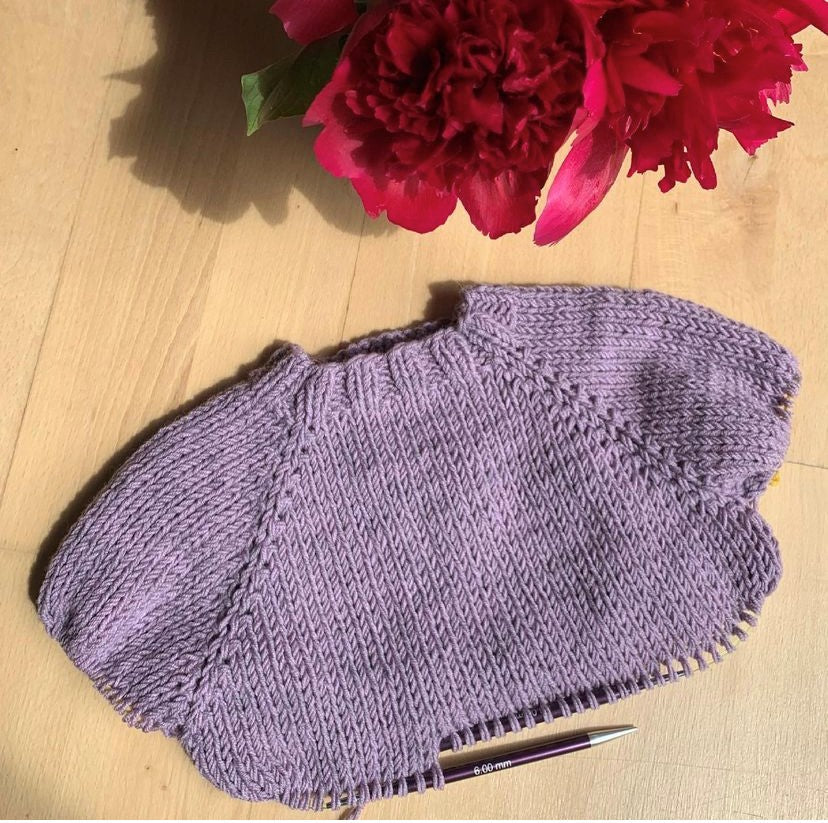 Easy Basic Sweater Junior