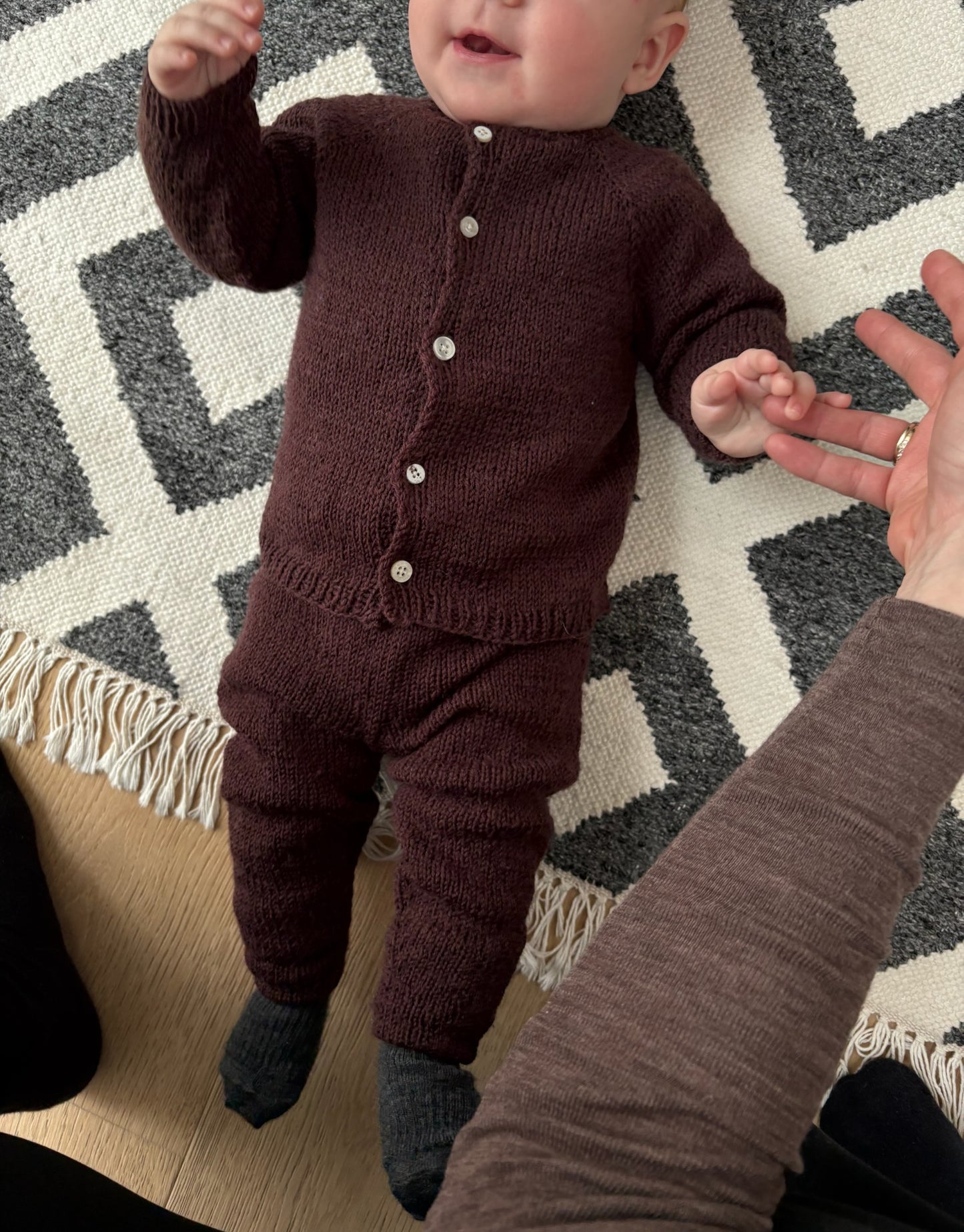 Ultra Easy Basic Cardigan