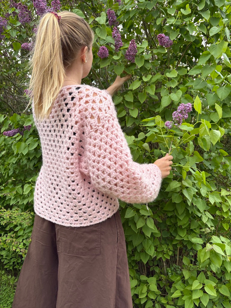 Ultra Easy Granny Blouse