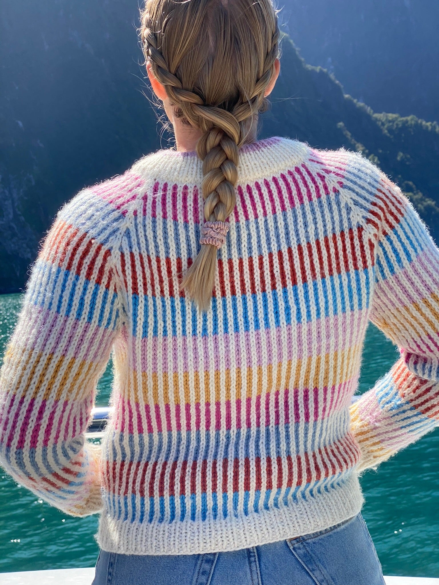 Sunset Sweater – easy as knit