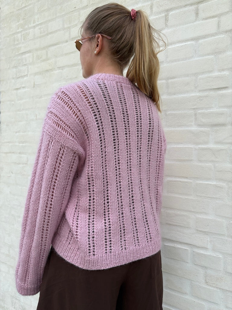 Easy Hole Sweater