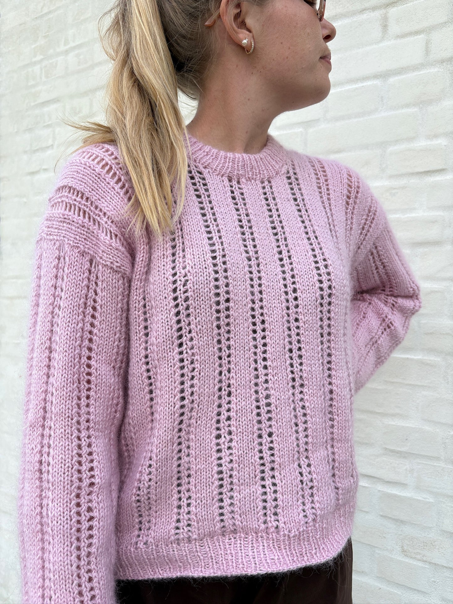 Easy Hole Sweater