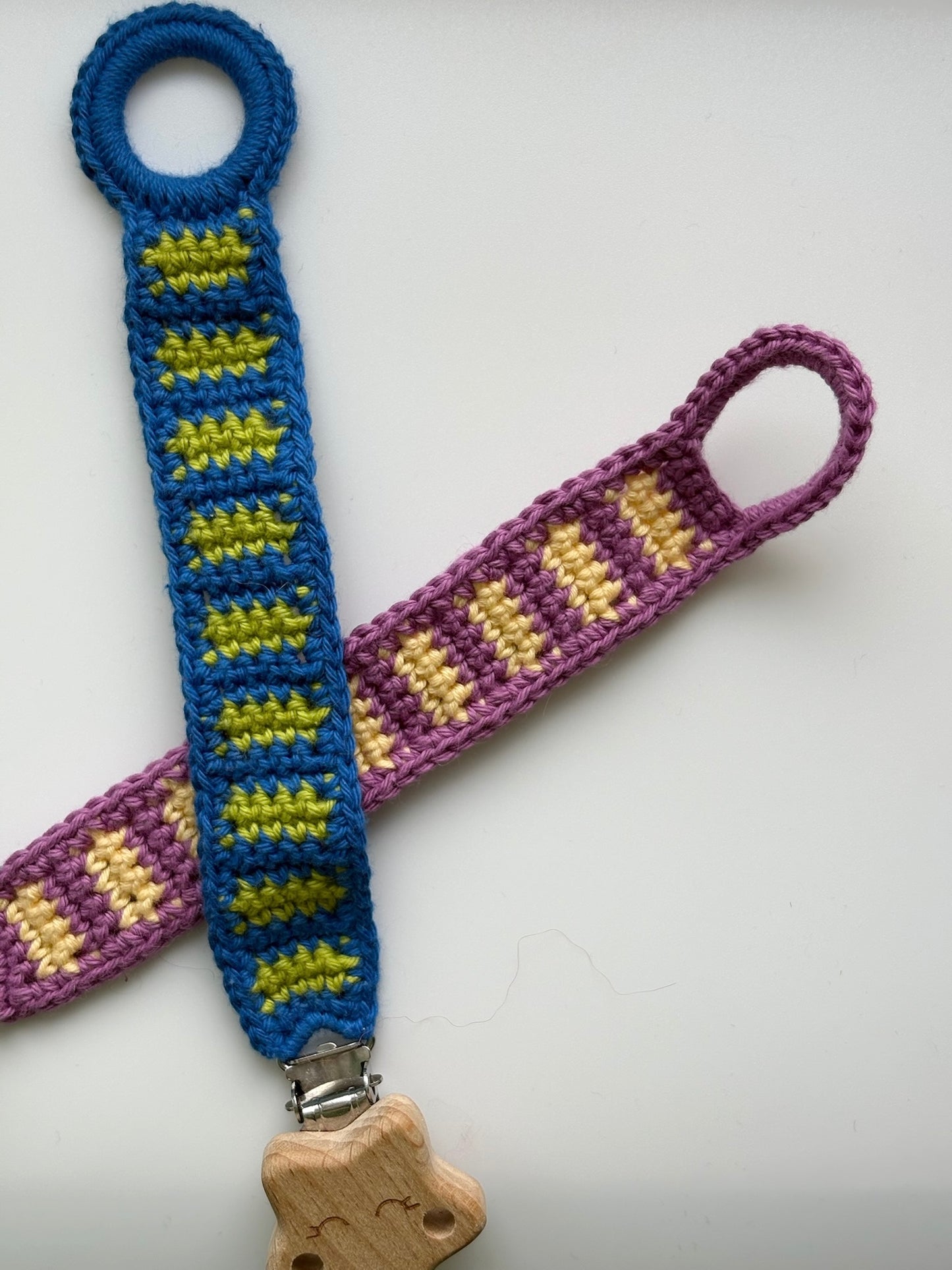 Ultra Easy Pacifier Chain - Crochet