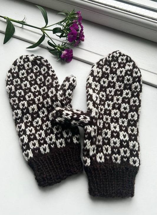 Easy Colour Mittens