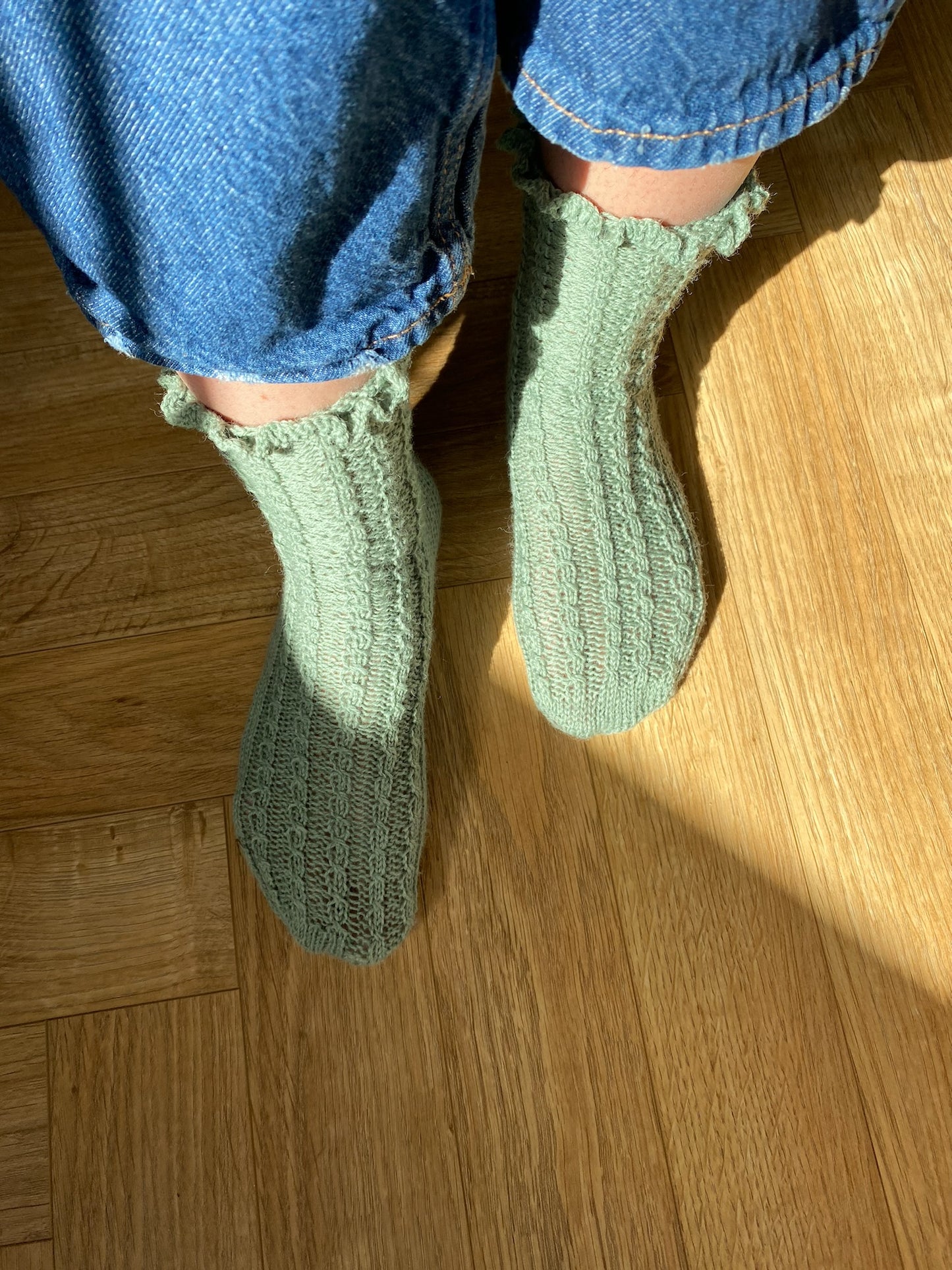 Easy Twist Socks