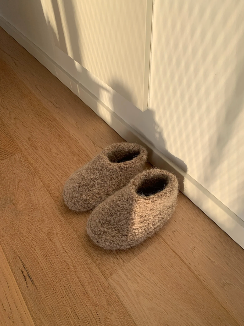 Ultra Easy Slippers Adult + Junior