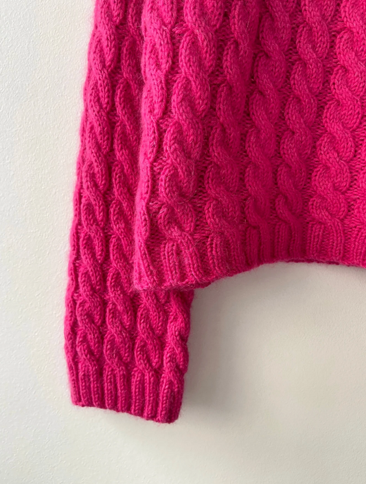 Learn Cables – Easy Cable Sweater & Easy Twist Socks