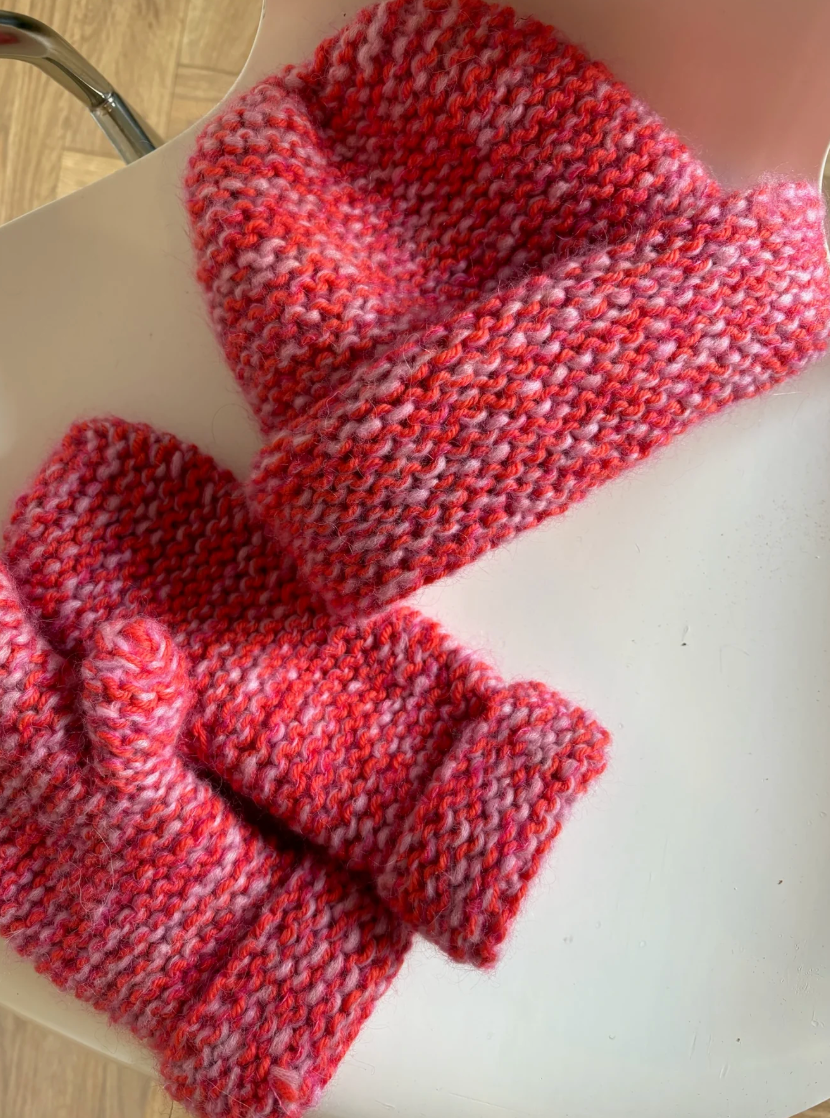 Ultra Easy Garter Stitch Beanie + Mittens