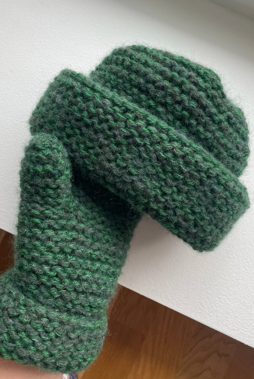 Ultra Easy Garter Stitch Beanie + Mittens