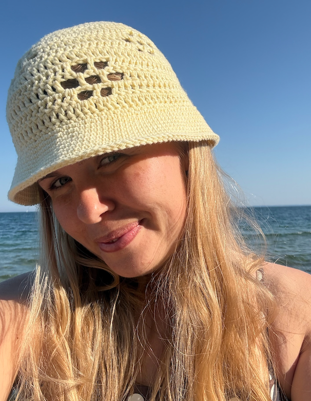 Easy Flower Bucket Hat - Crochet