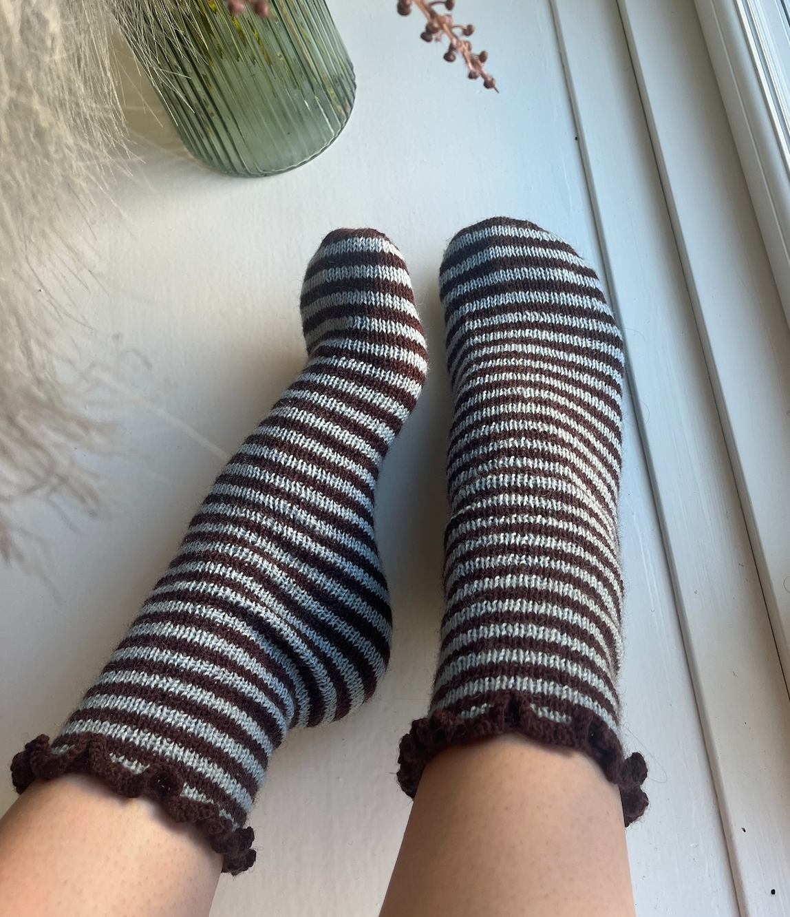 Ultra Easy Ruffle Socks (Fine Edition)