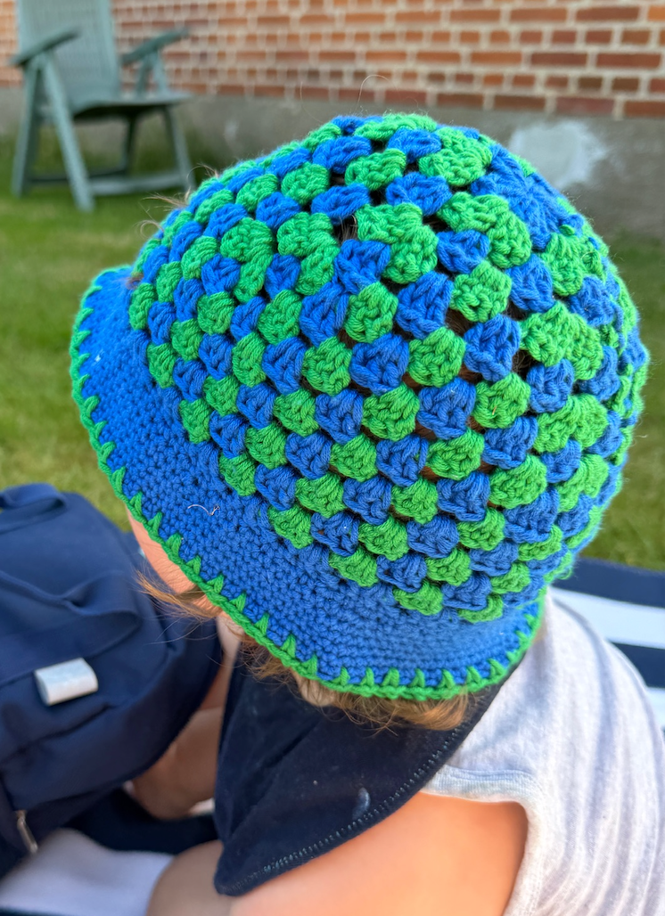 Ultra Easy Bucket Hat Baby - Crochet