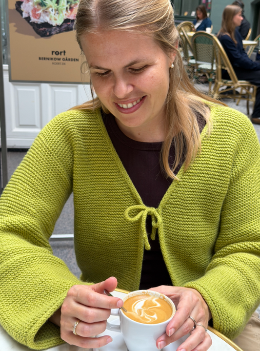Ultra Easy Cardigan (Open Edition)