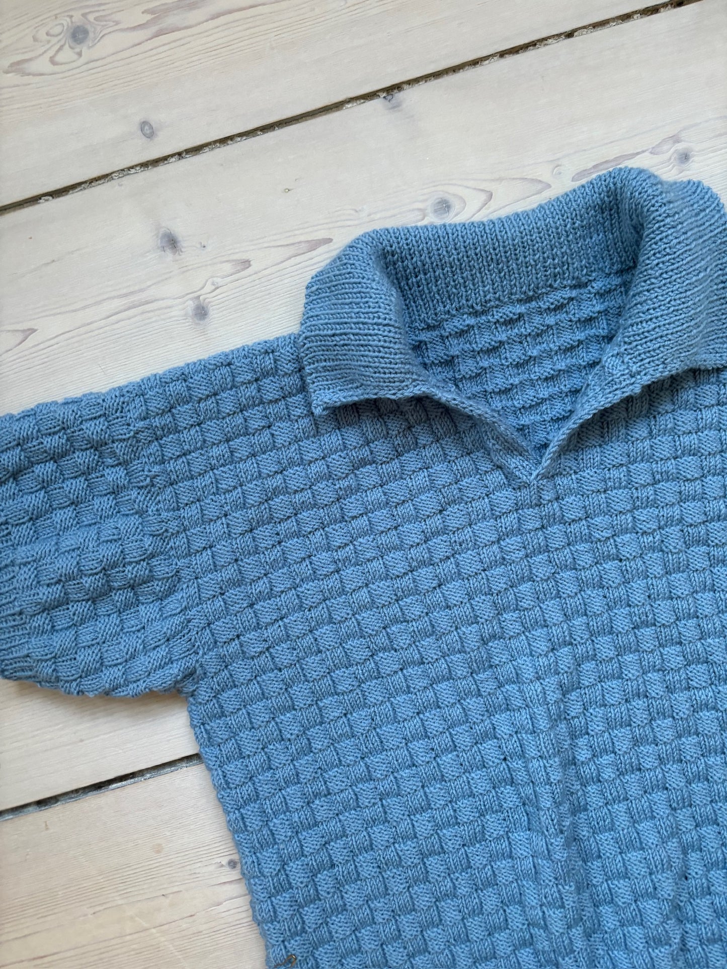 Easy Square Polo Tee